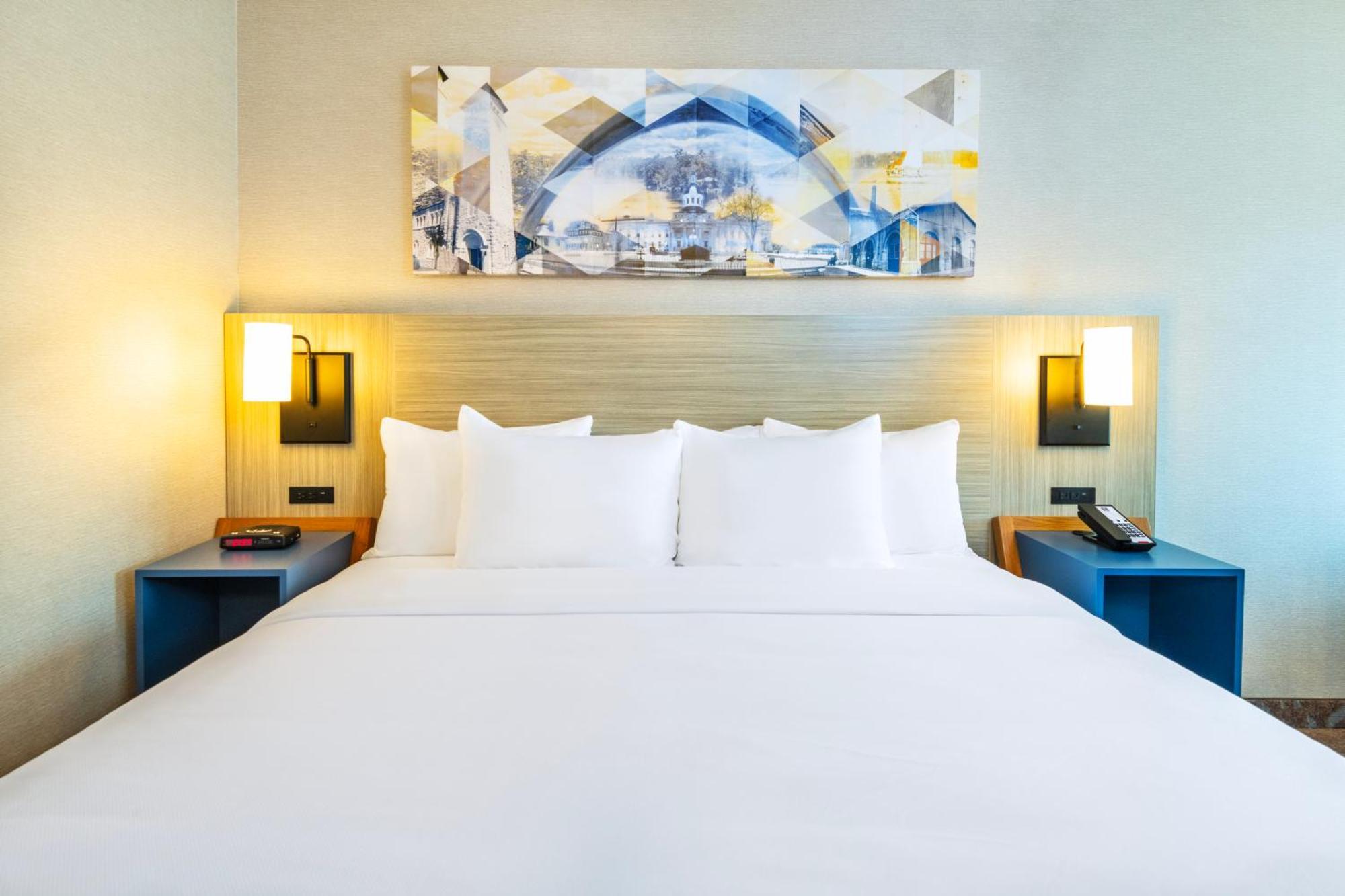 Comfort Inn Hwy 401 Kingston Eksteriør bilde